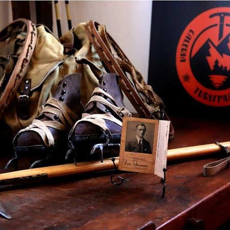 Galeria Turismului Montan Affittacamere Cîrţişoara Esterno foto
